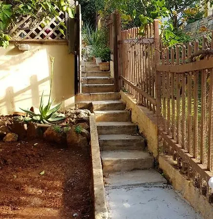 Stay As A True Local Athens Exterior photo