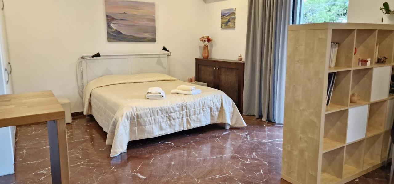Apartment As A True Local *